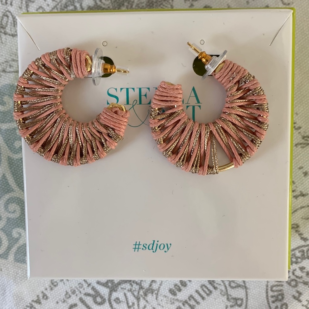 Stella & Dot Macrame Hoop Earrings